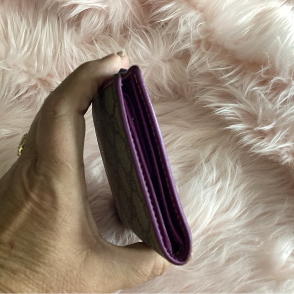 GUCCI with RARE purple striped snappy monogram bifold wallet EUC - Picture 8 of 13